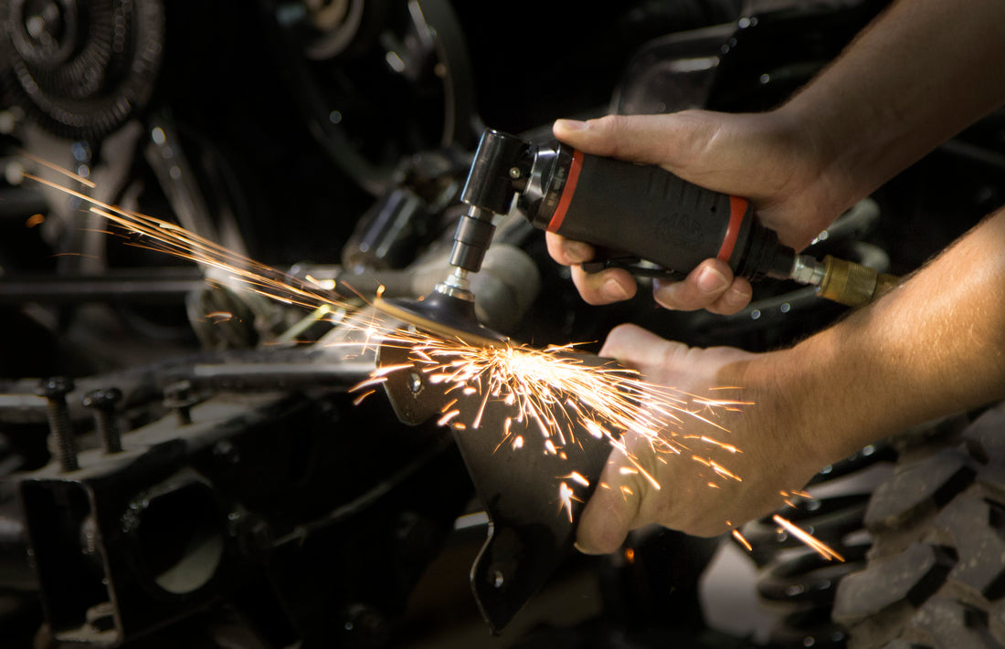 Born To Grind – Mac Tools Delivers the Next Generation of Die Grinders