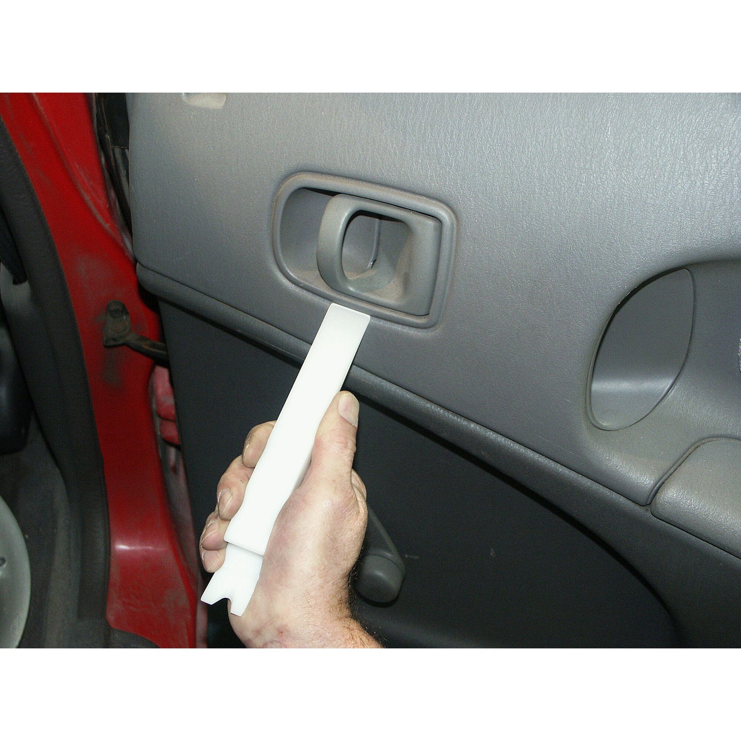 Prying Tool
