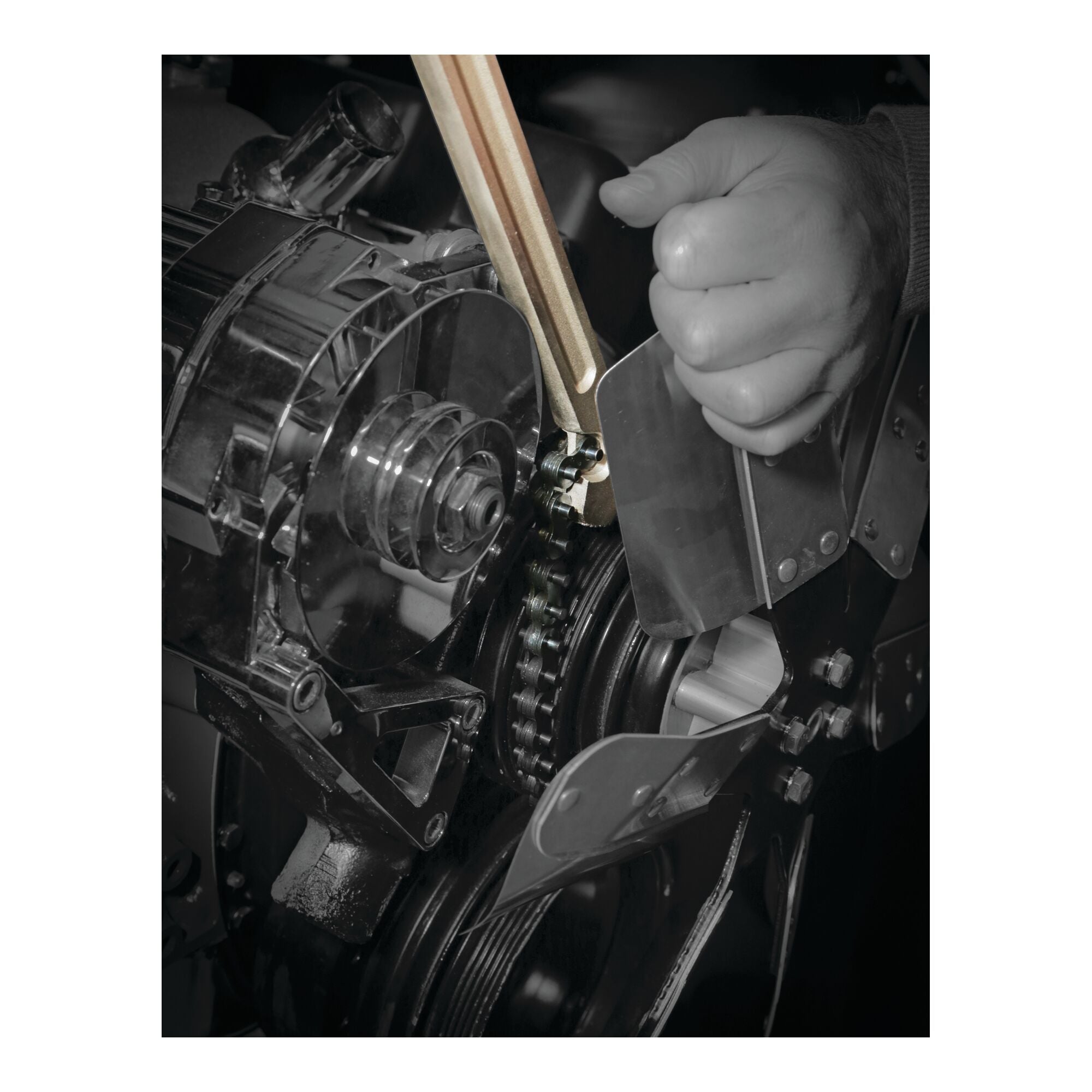 Macᵕ̈* Wrench, Chain, Chain Wrench