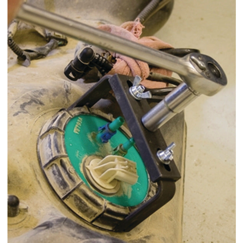 Fuel Tank Lock-Ring Tool - L63000 | Mac Tools